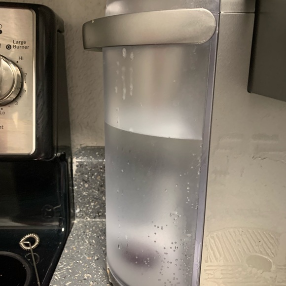 KEURIG K Cafe Coffee espresso and latte maker